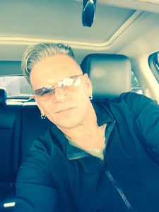 Meet your Posher, Pasquale